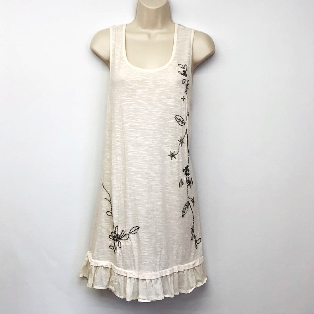 Logo By Lori Goldstien Sleevelss Beaded Shift Dress